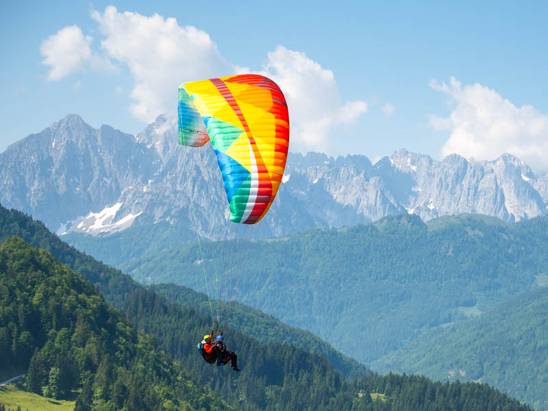 Thermikflug über Oberbayern – Wertgutschein für ein intensives Gleitschirm-Abenteuer, das höher hinausgeht