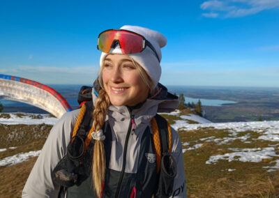 Wertgutschein für Paragliding Thermikflug über Oberbayern, im Chiemgau am Chiemsee – Ein intensives Gleitschirm Erlebnisgeschenk als Geschenkgutschein zum verschenken.